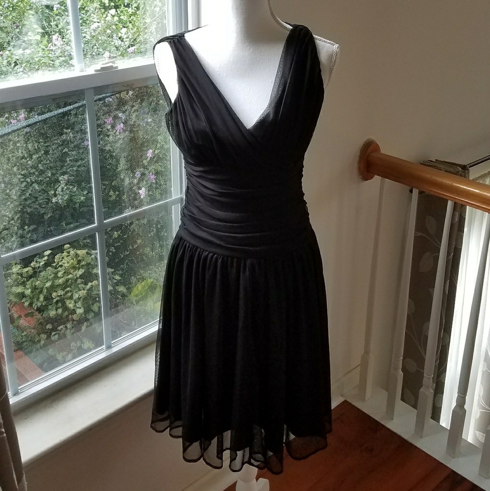 Shape FX Black Dress Size 6P NWT